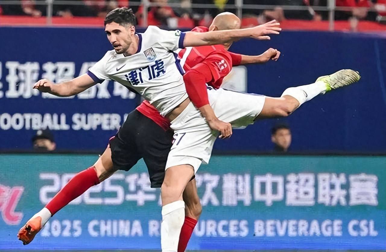 申花客场负于鲁能,士气受挫的简单介绍 申花客场负于鲁能,士气受挫的简单介绍