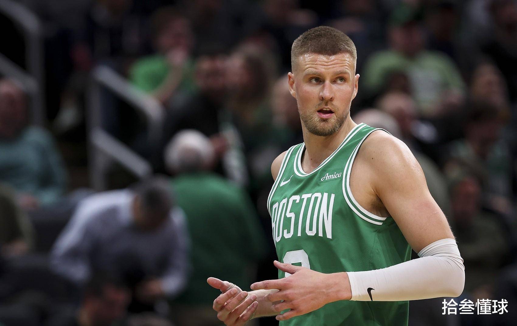 凯尔特人主场战胜马刺，保持强势