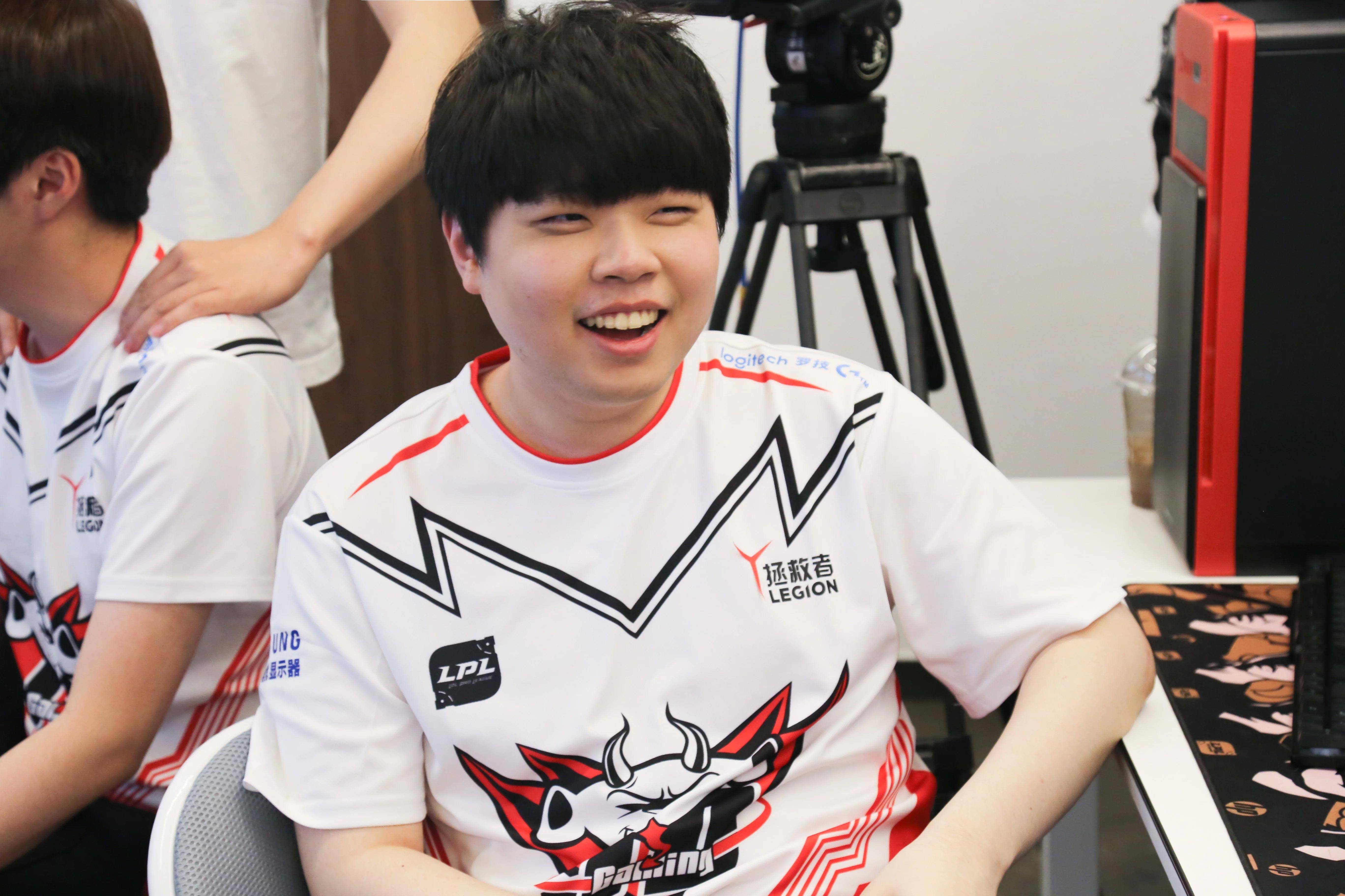 NS血洗FPX，Clid打破历史纪录的简单介绍