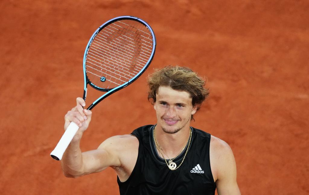 年终总决赛轻取法网,兹维列夫状态火热 年终总决赛轻取法网,兹维列夫状态火热