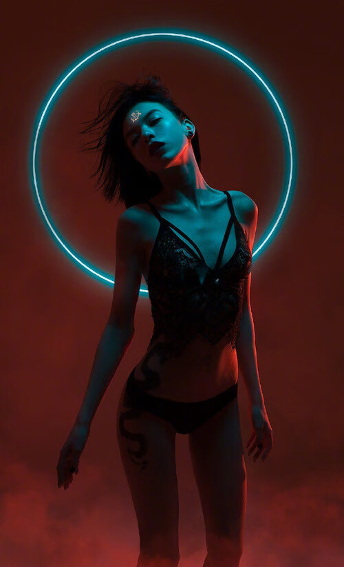 赛道围城，黄蜂如何用F1街道赛战术锁死奇才