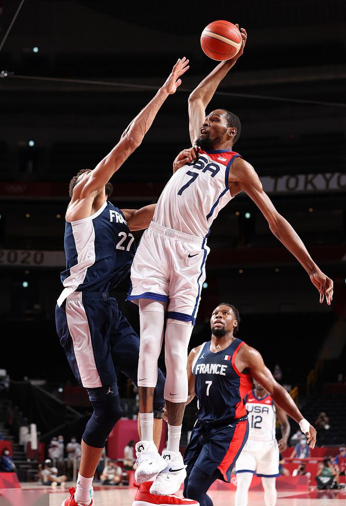 步行者终结奇才，利拉德在欧冠半决赛接管比赛